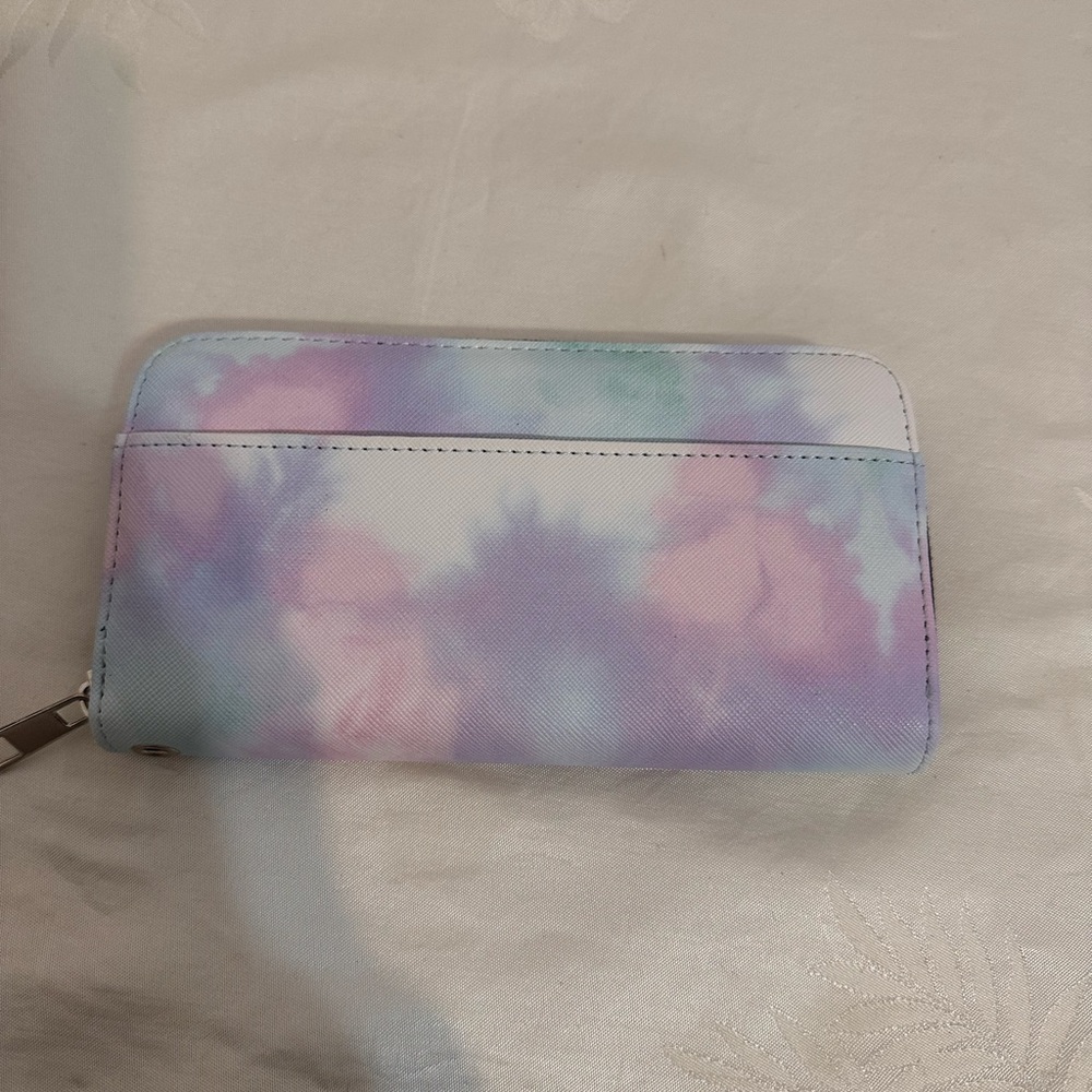Chic Tie-Dye Women's Wallet NWOT